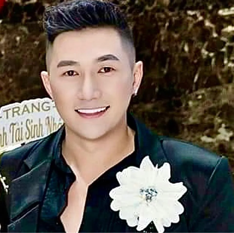 Xót xa những chia sẻ cuối của nam người mẫu được đưa từ TP.HCM về quê, mất trong vòng tay người thân
