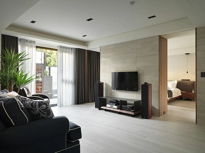 Thiết kế tập trung vào những vật dụng cơ bản giúp mở rộng thêm không gian và không gây cảm giác bí bách