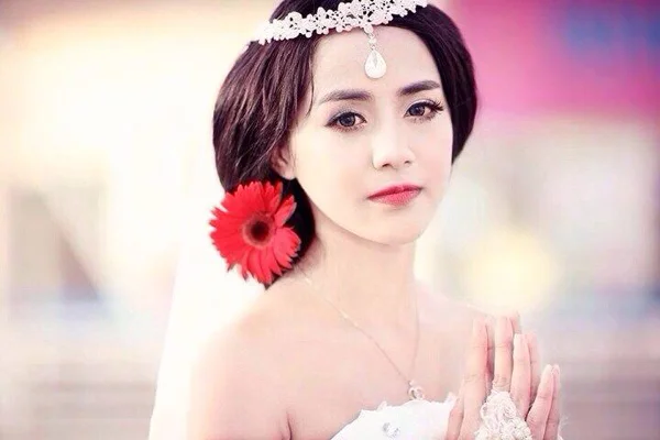 Hot girl Linh Tây và kinh nghiệm làm việc từ 14 tuổi (2)