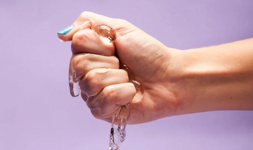 Sử dụng gel bôi trơn với tần suất vừa phải