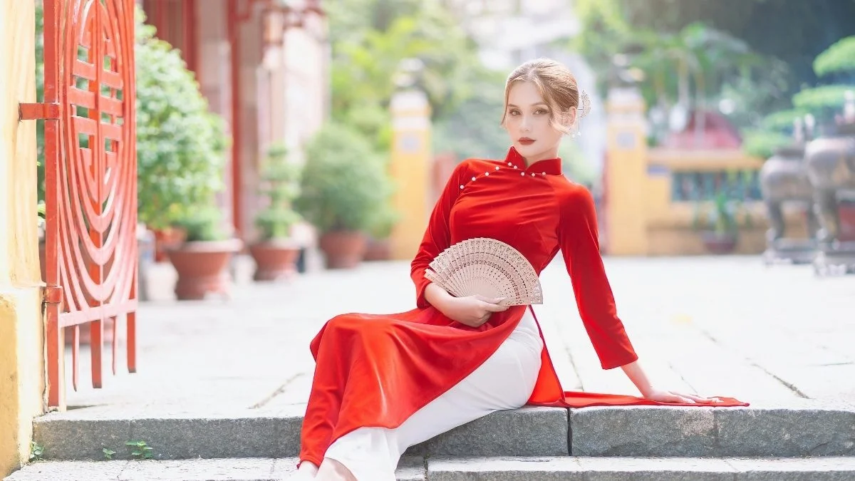 Hình ảnh cô gái xinh đẹp ngầu khí chất