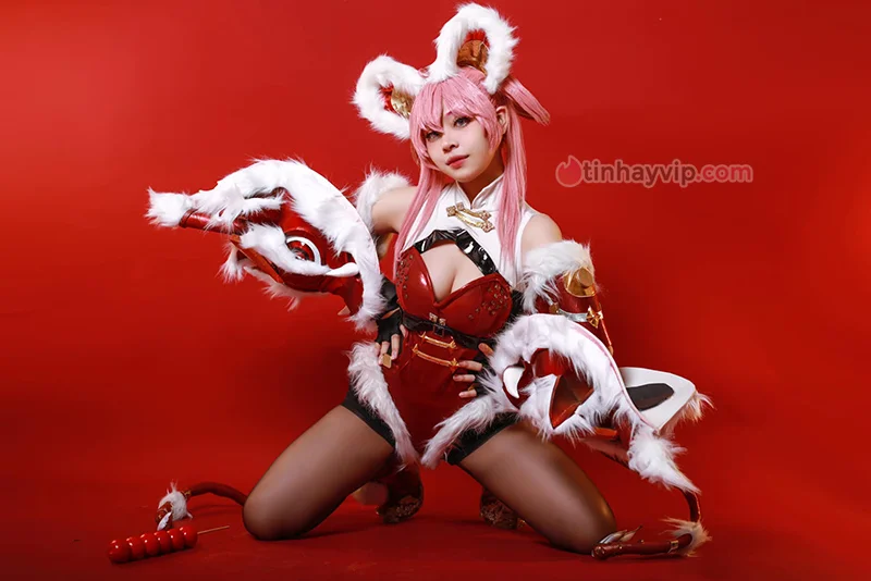 Cosplay Liên Quân 18+: Dàn nữ coser hở bạo hết cỡ gây sốc