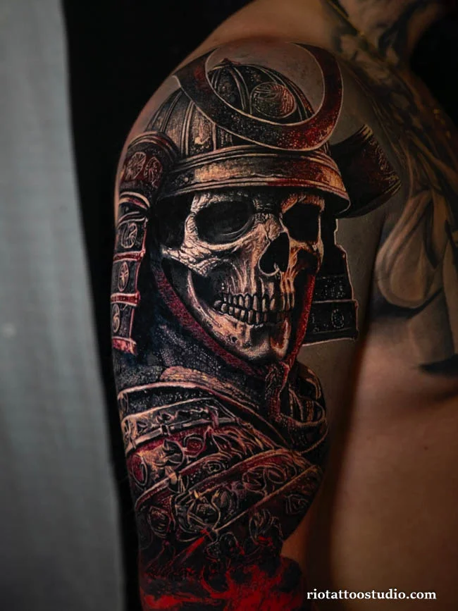 Thiết kế Hình xăm bắp tay nam Samurai Skeleton ma mị u tối cá tính từ Rio Tattoo Studio