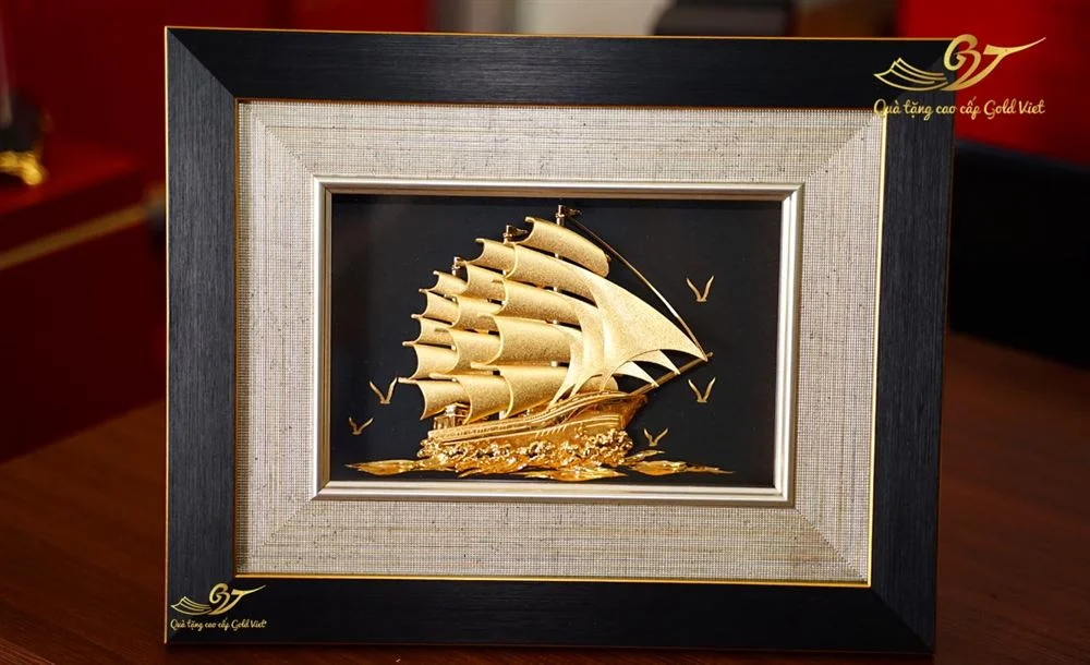 Tranh thuyền buồm mạ vàng 24k - Kích thước 27x34 cm